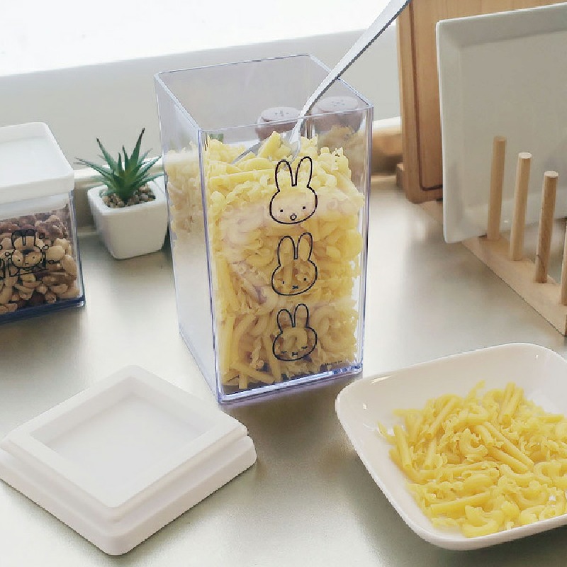 حاوية تخزين طعام شفافة من الرا - مراجعة First Food Jar وسعره
